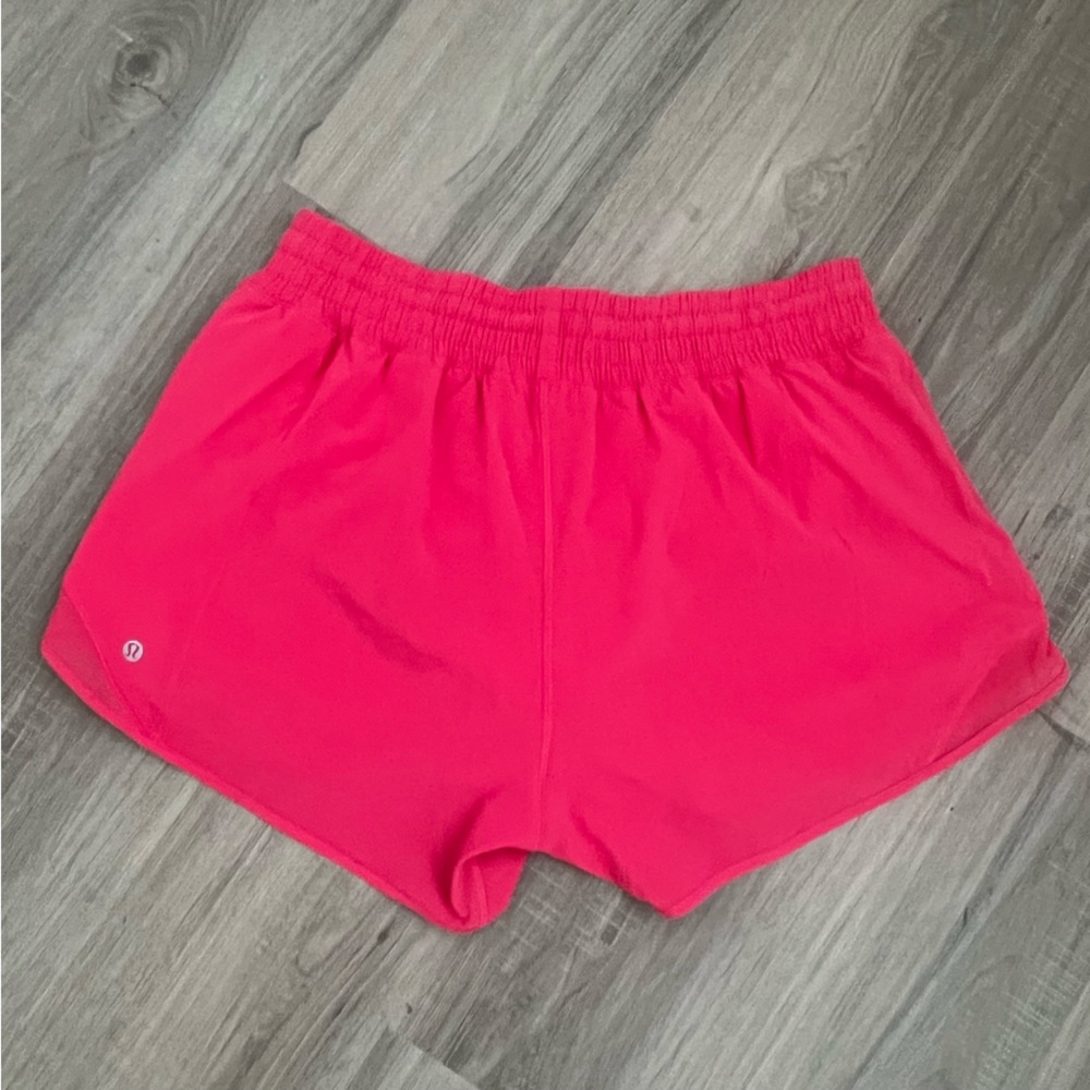 Lululemon Hotty Hot short 4”